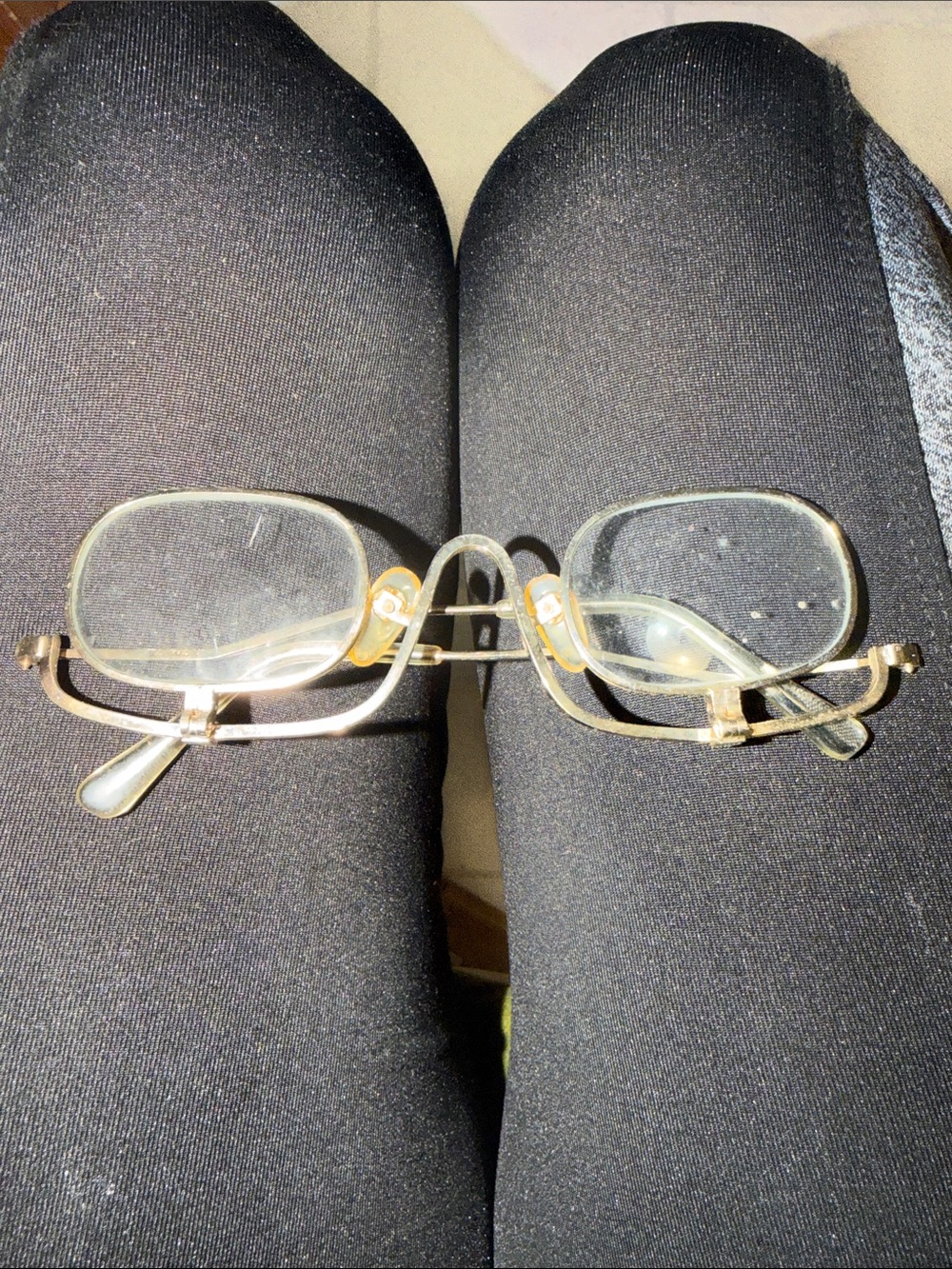 Vintage Retro Gold Tone Hinged Flip Down Lens Eyeglasses Glasses Make-Up